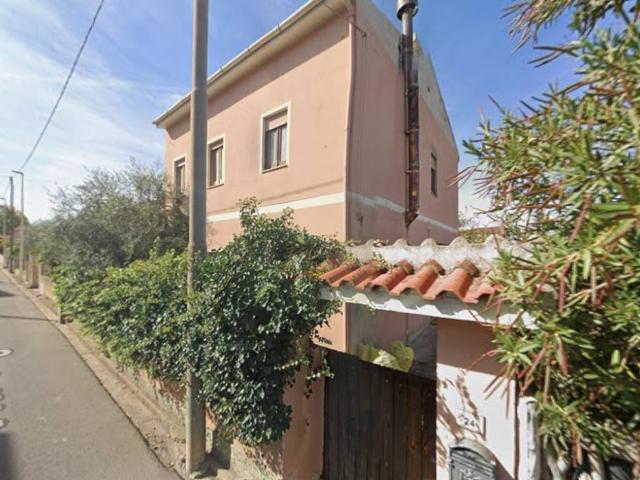 Villa in vendita a Barumini SU