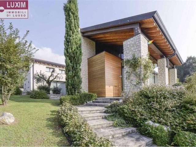 Villa in vendita a Bassano del Grappa VI