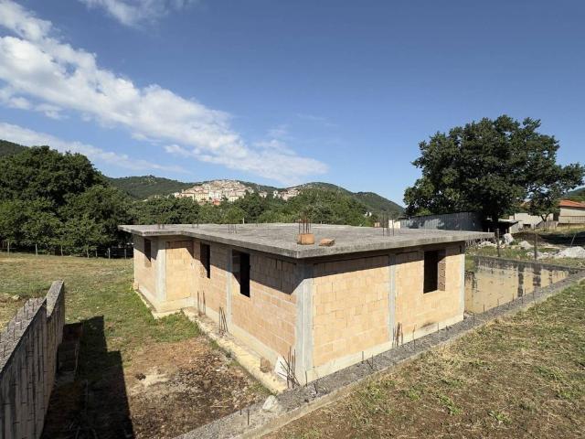 Villa in vendita a Bassiano LT