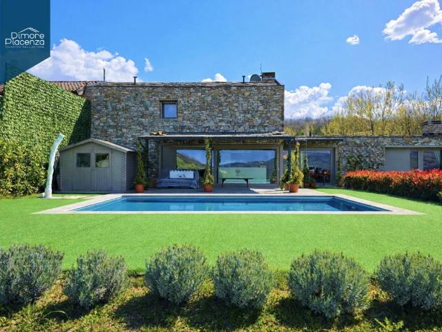 Villa in vendita a Bettola PC