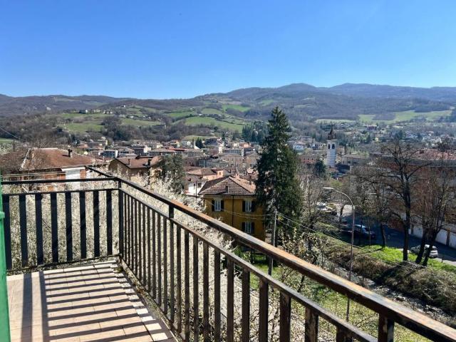 Villa in vendita a Bettola PC