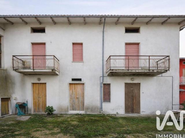 Rustico / Casale in vendita a Bellante TE