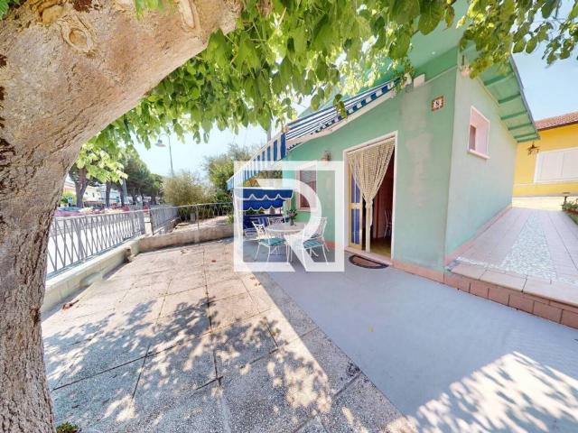 Villa in vendita a Bellaria Igea Marina RN