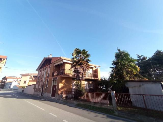 Villa in vendita a Bellinzago Novarese NO