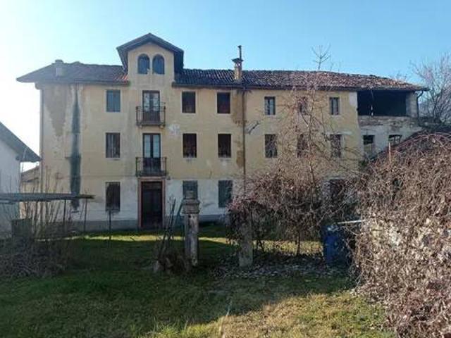 Villa in vendita a Belluno BL