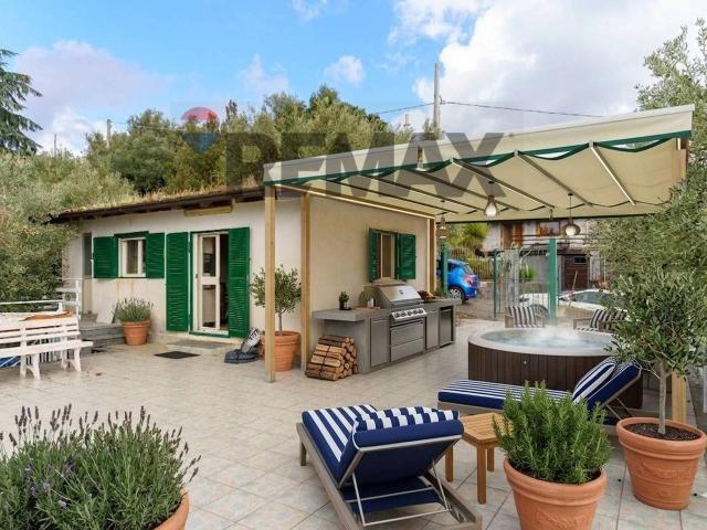 Villa in vendita a Belpasso