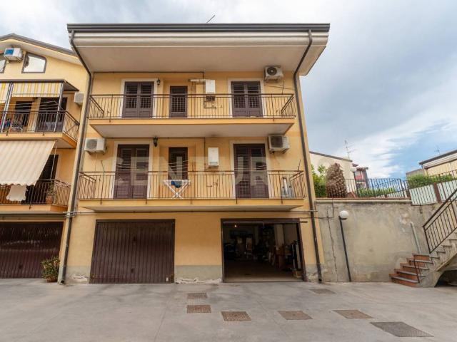 Villa in vendita a Belpasso CT