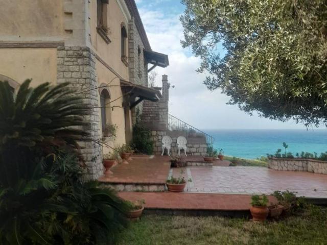 Villa in vendita a Belvedere Marittimo CS