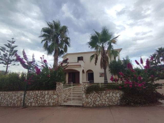 Villa in vendita a Belvedere Marittimo CS