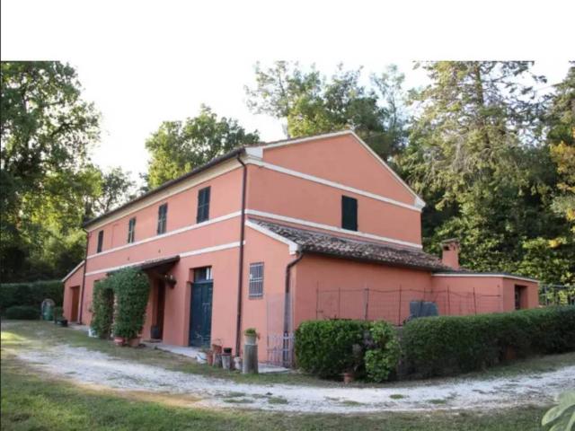 Villa in vendita a Belvedere Ostrense AN