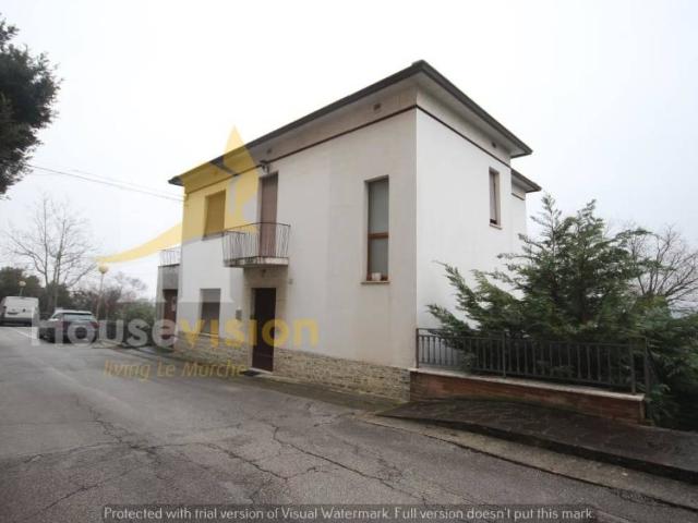 Villa in vendita a Belvedere Ostrense AN