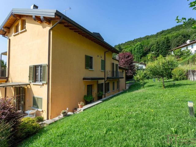 Villa in vendita a Bergamo