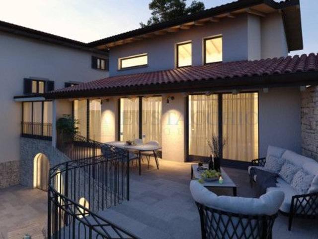 Villa in vendita a Bergamo