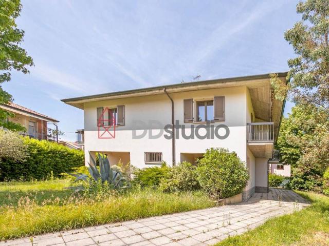 Villa in vendita a Bergamo BG