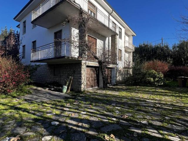 Villa in vendita a Bergamo BG