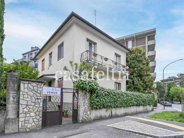 Villa in vendita a Bergamo BG