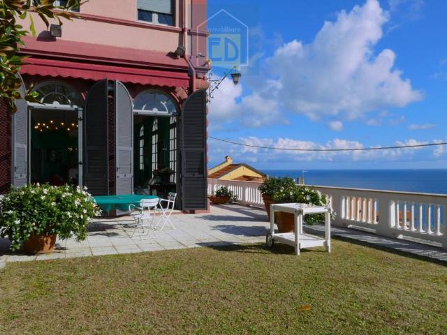 Villa in vendita a Bergeggi SV