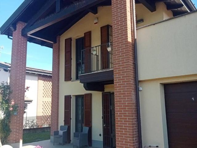 Villa in vendita a Bereguardo PV