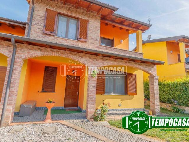 Villa in vendita a Bereguardo PV