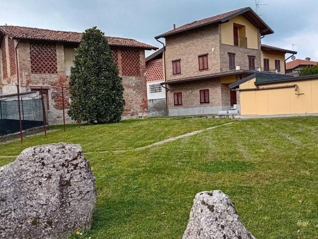 Villa in vendita a Besana in Brianza MB