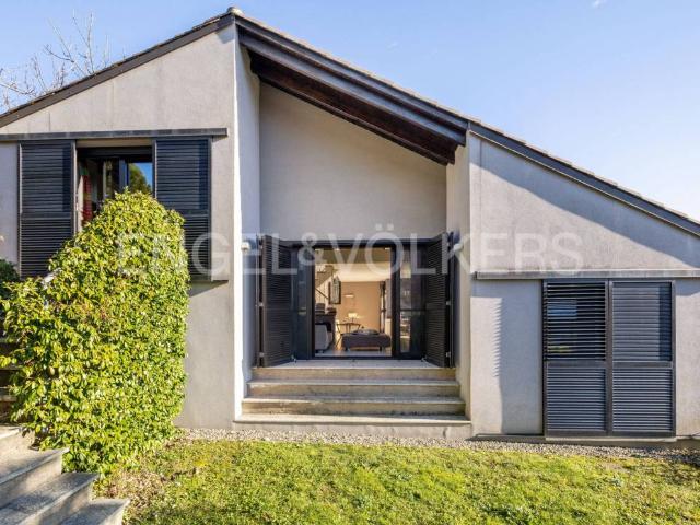 Villa in vendita a Besozzo VA