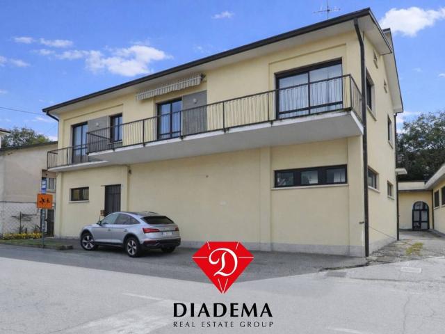 Villa in vendita a Besnate VA