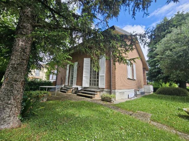 Villa in vendita a Bibbiano RE