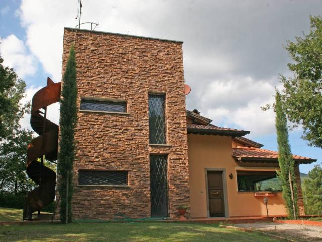 Villa in vendita a Bibbiena AR