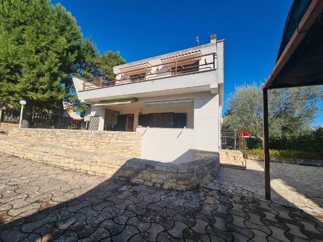 Villa in vendita a Bisceglie BT