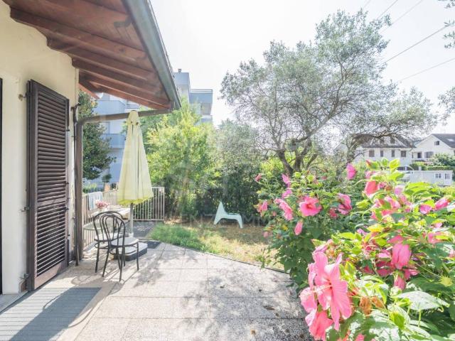 Villa in vendita a Brugherio MB