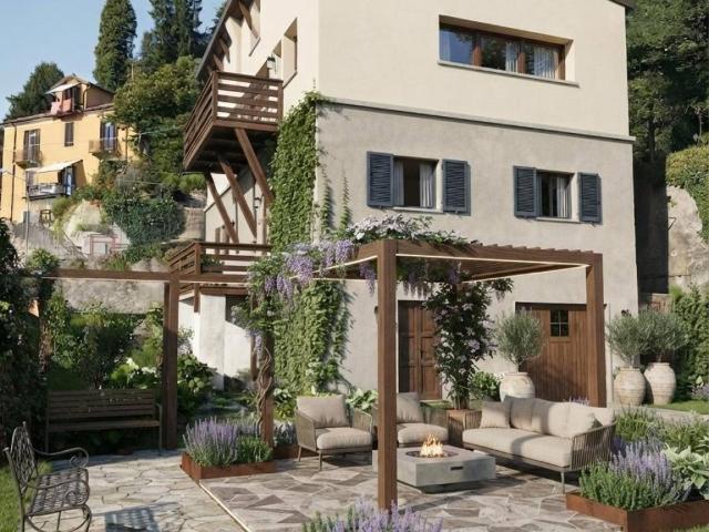 Villa in vendita a Brunate CO