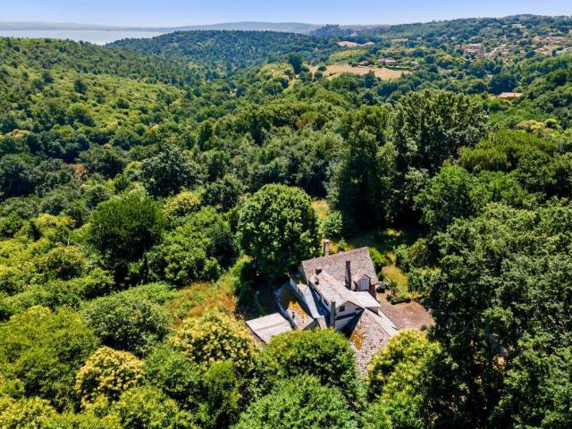 Villa in vendita a Bracciano RM