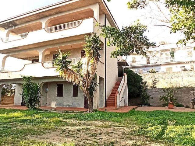 Villa in vendita a Brancaleone RC