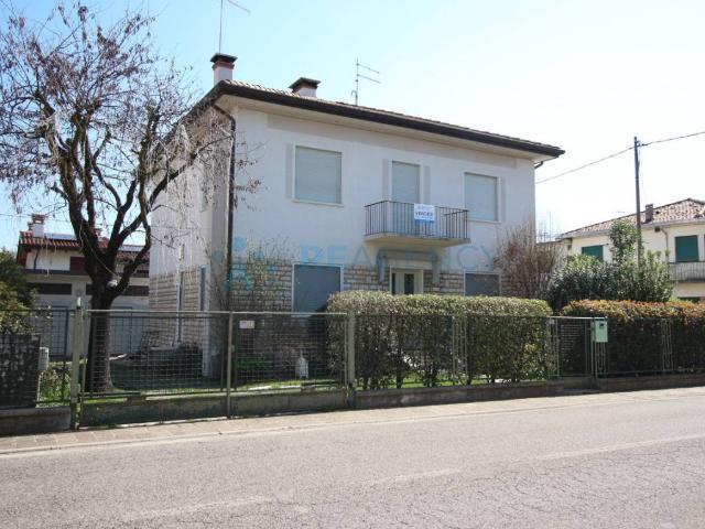 Villa in vendita a Breganze VI