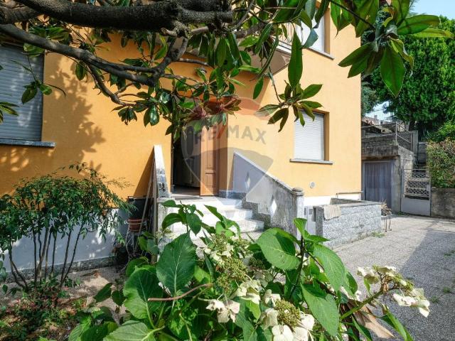 Villa in vendita a Brembate