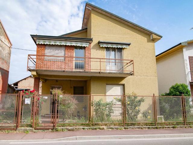 Villa in vendita a Brembio LO