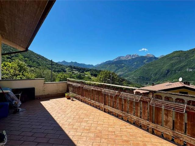 Casa indipendente in vendita a Breno BS