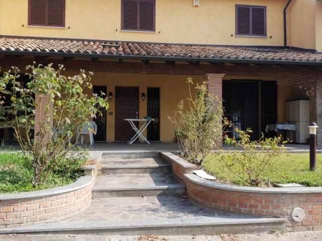 Villa in vendita a Bressana Bottarone PV