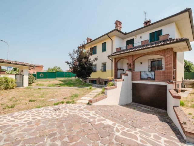 Villa in vendita a Bressana Bottarone PV