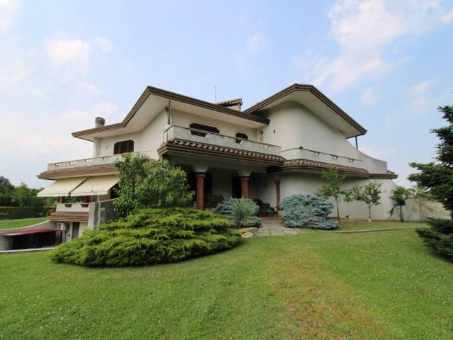 Villa in vendita a Brogliano VI