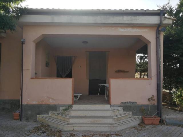 Villa in vendita a Butera CL
