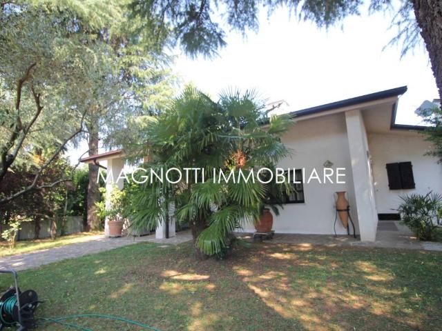 Villa in vendita a Buttrio UD