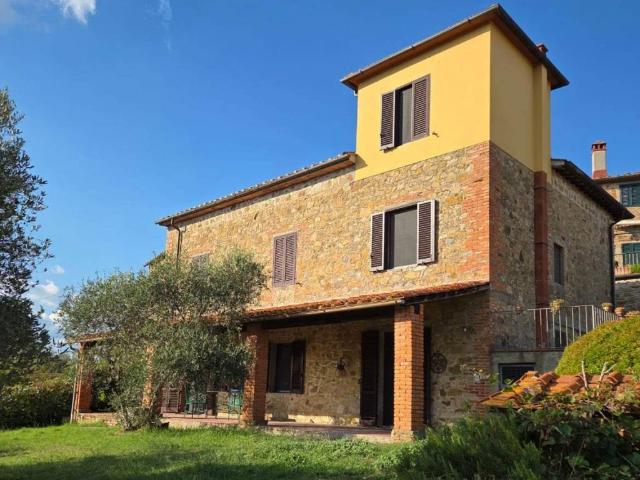 Villa in vendita a Bucine AR