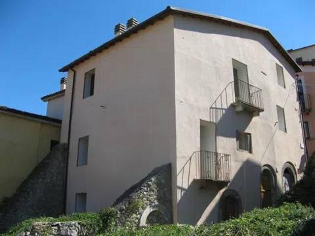 Villa in vendita a Bugnara AQ