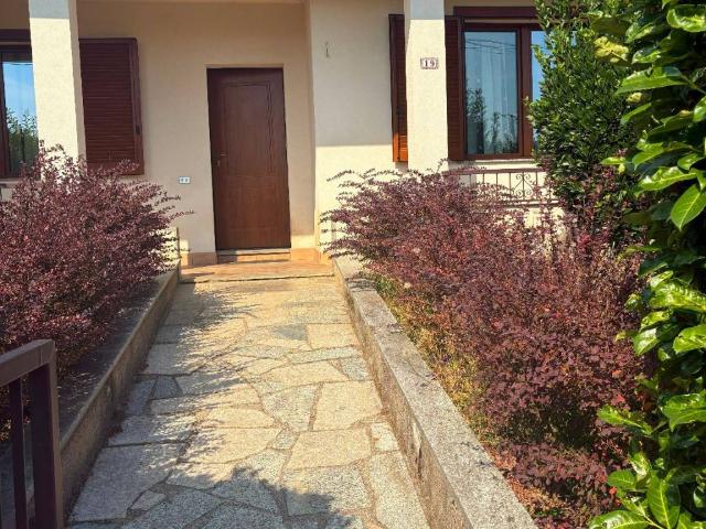 Villa in vendita a Bulgarograsso CO
