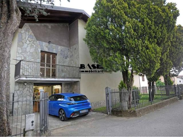 Villa in vendita a Bulgarograsso CO
