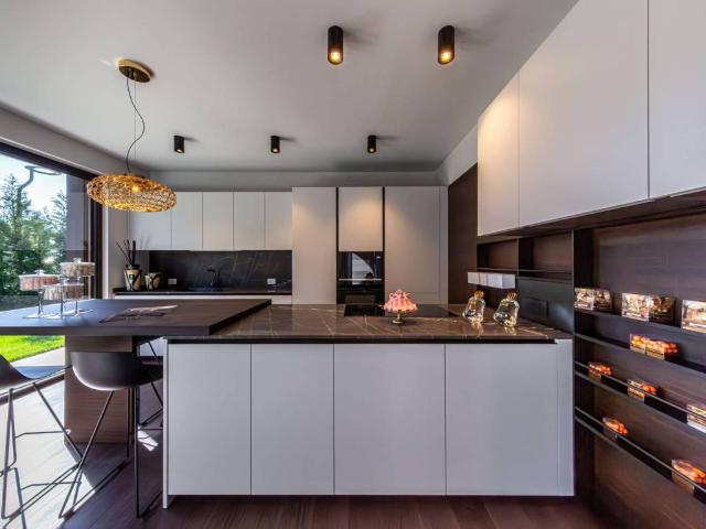 Villa in vendita a Burago di Molgora MB