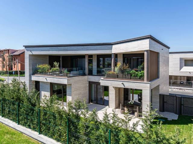 Villa in vendita a Burago di Molgora MB