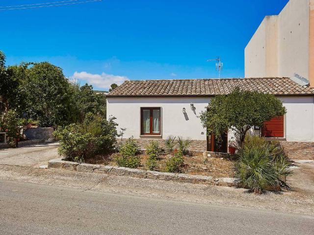 Villa in vendita a Buseto Palizzolo TP
