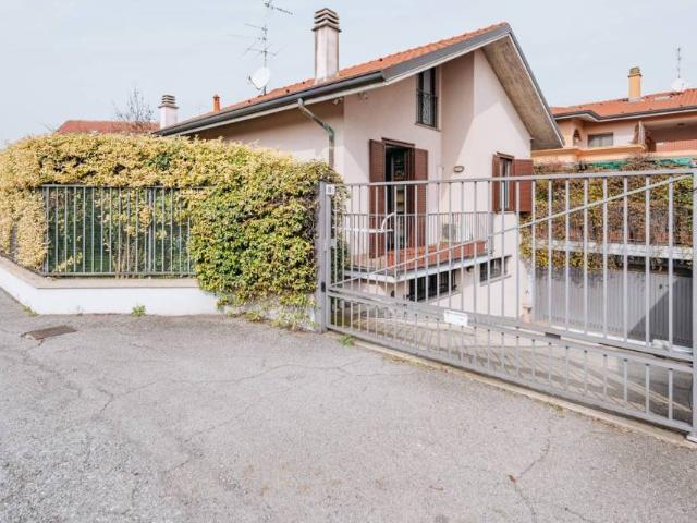 Villa in vendita a Busnago MB